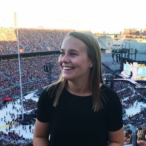 Meet your Posher, Hannah